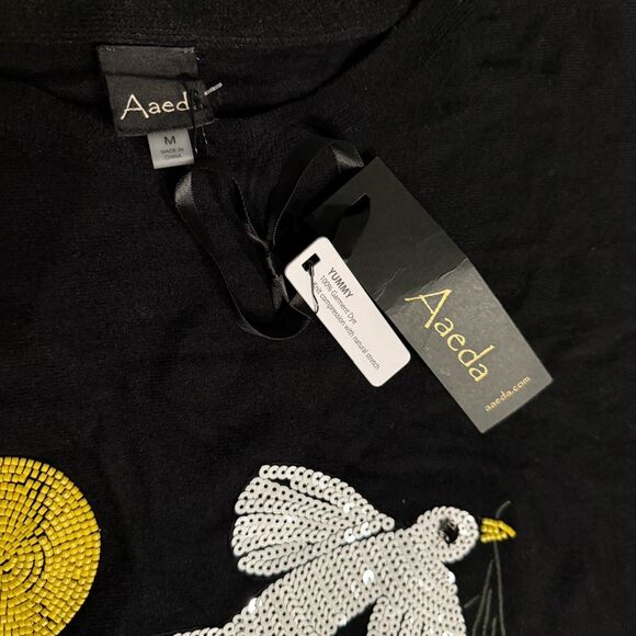 Aaeda Women’s Black Sweater Bird flowers beaded Sequin Long Sleeve NWT Medium - Picture 3 of 6